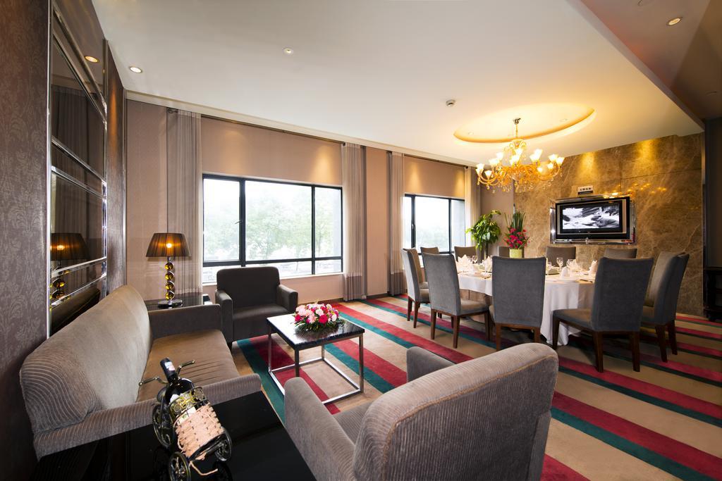 Four Seasons Rayli Hotel Ninh Ba Ngoại thất bức ảnh